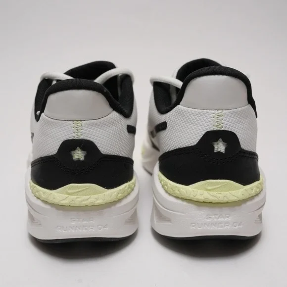 Nike  Running Shoes Boys Size 7 Youth EUR 40 Star Runner 4 White DX7615-102 - Picture 9 of 13